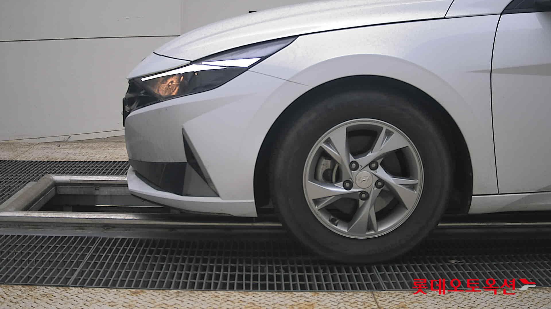2021 - hyundai avante