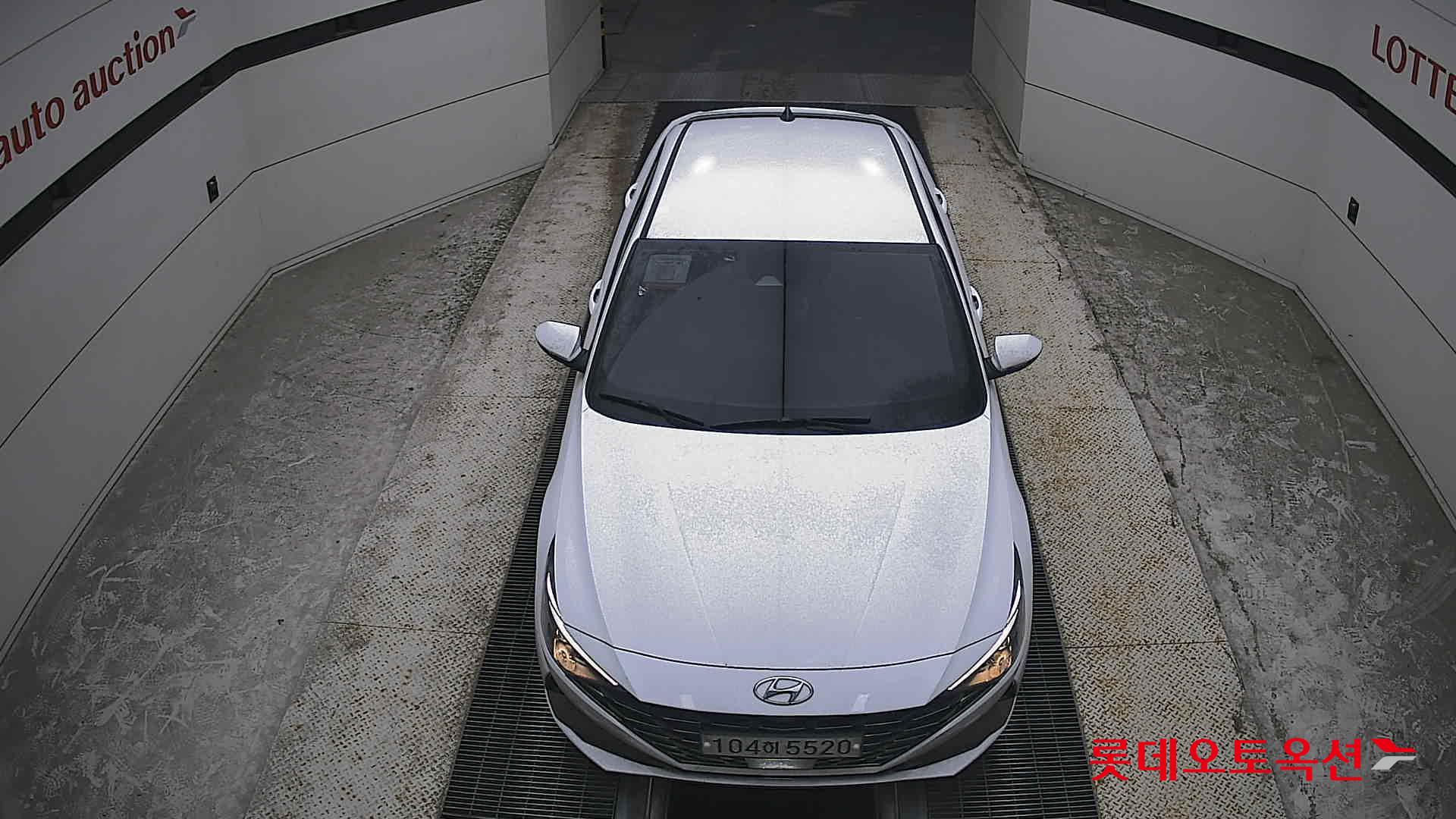 2021 - hyundai avante