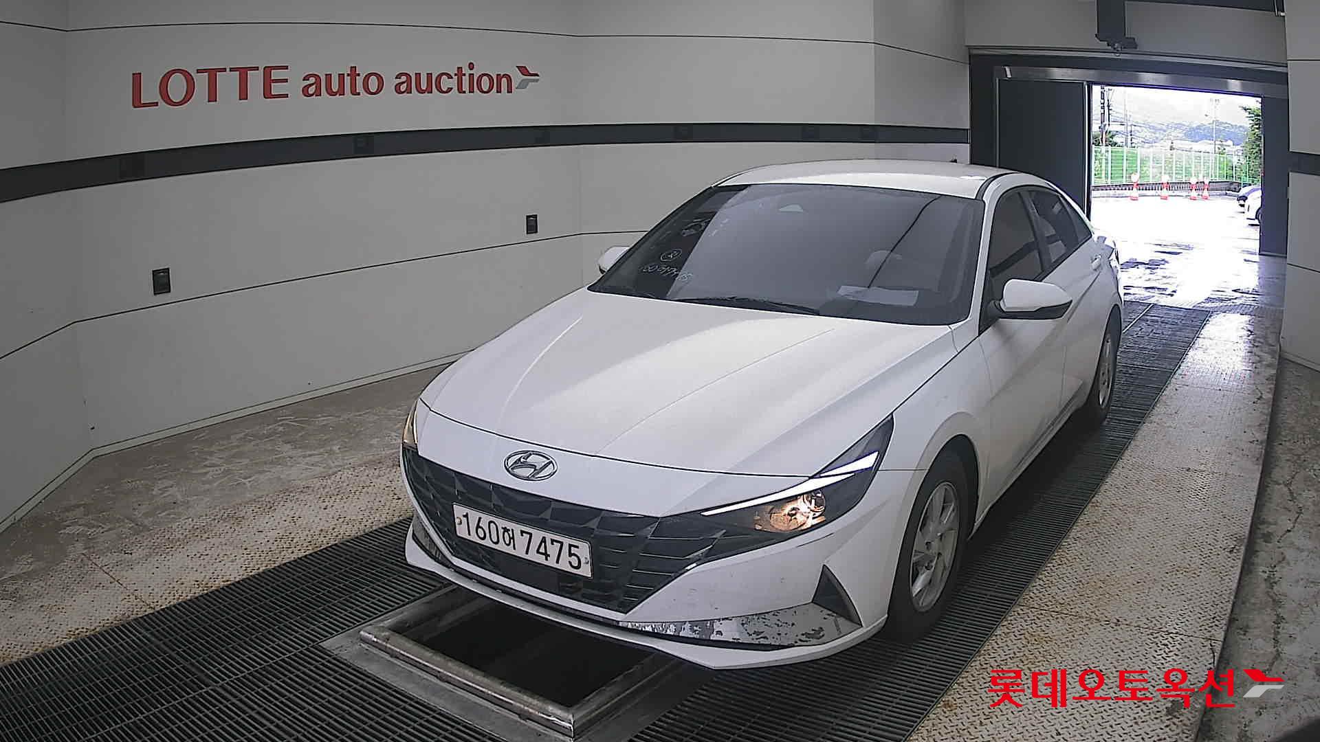 2021 - hyundai avante