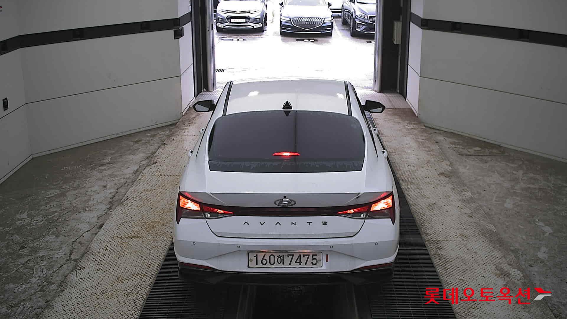 2021 - hyundai avante