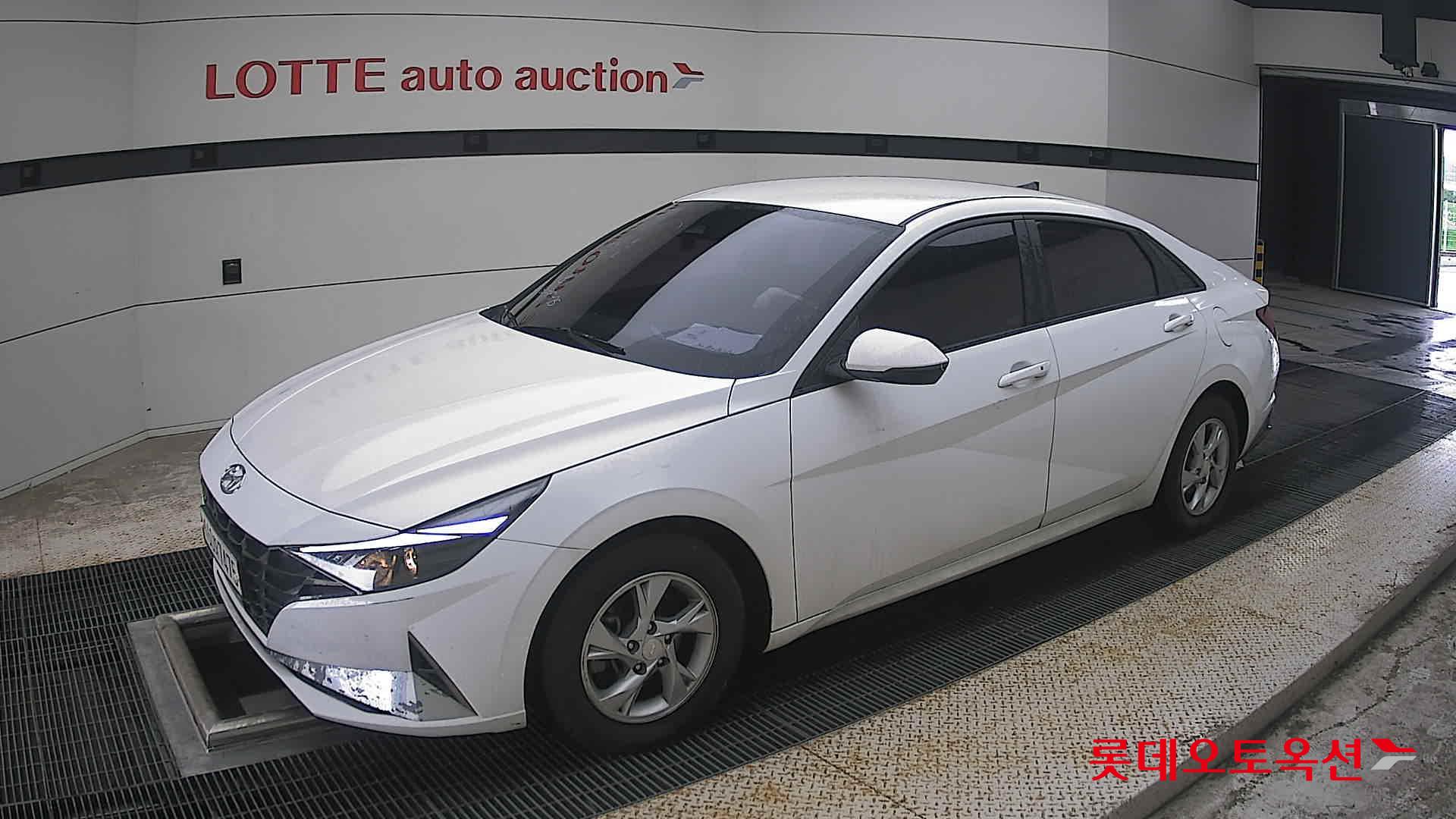 2021 - hyundai avante