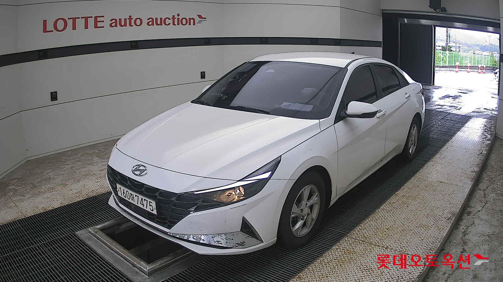2021 - hyundai avante