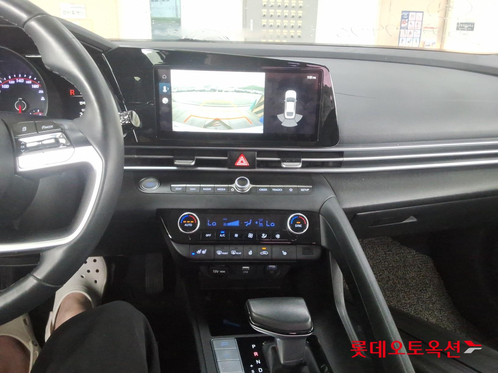 2021 - hyundai avante