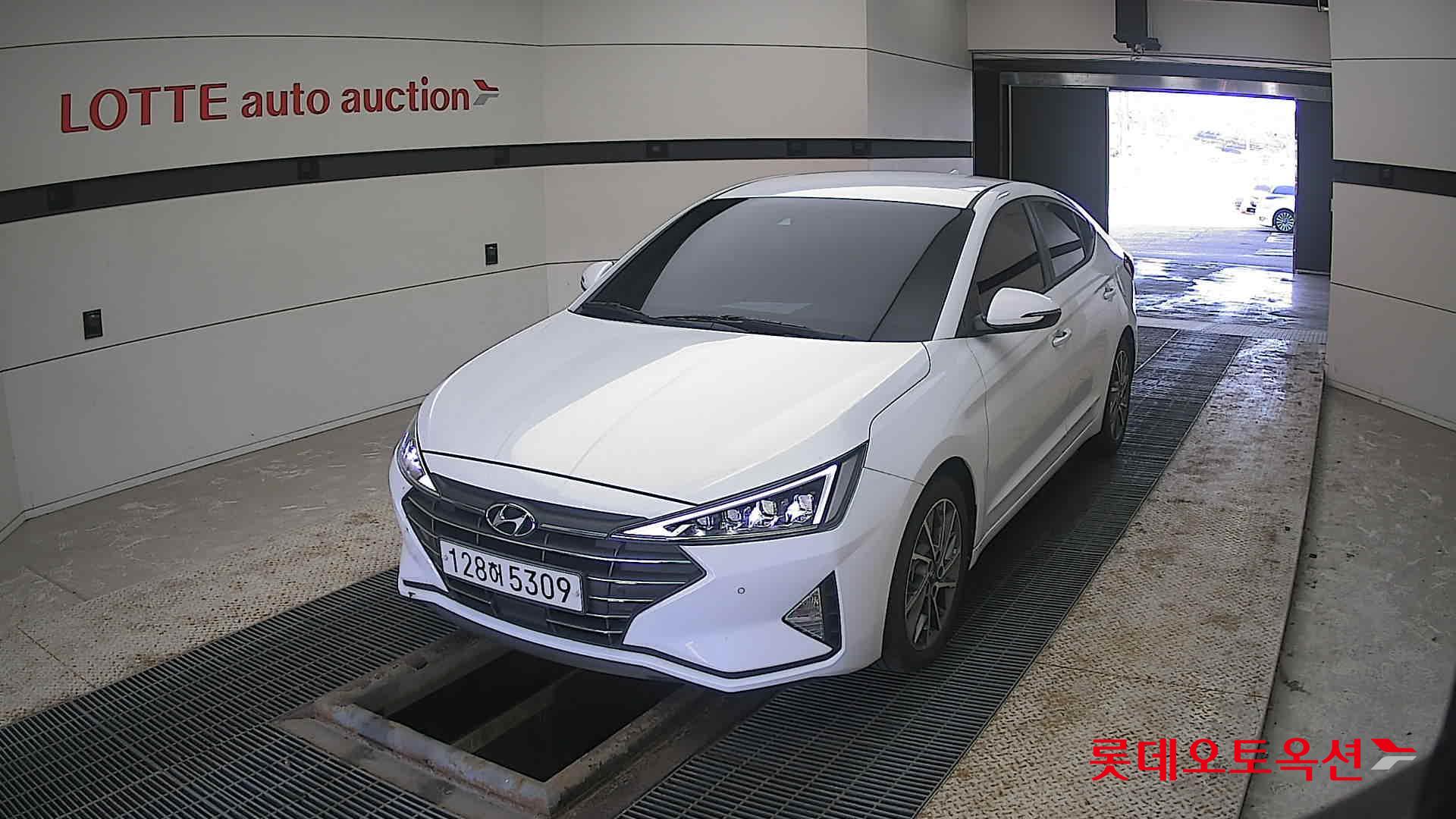 هيونداي إلانترا 2020 - صورة 10