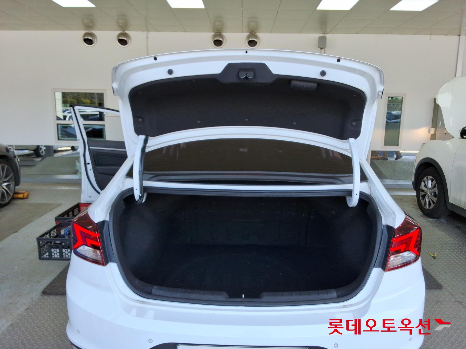 هيونداي إلانترا 2020 - صورة 9