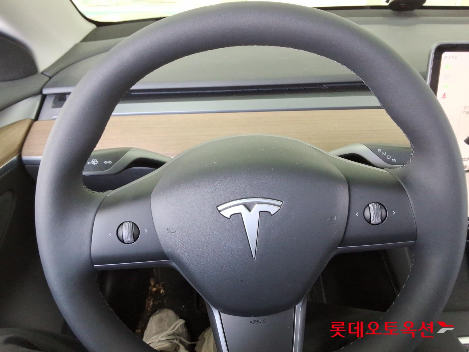 TESLA Model 3 2022 - 이미지 30