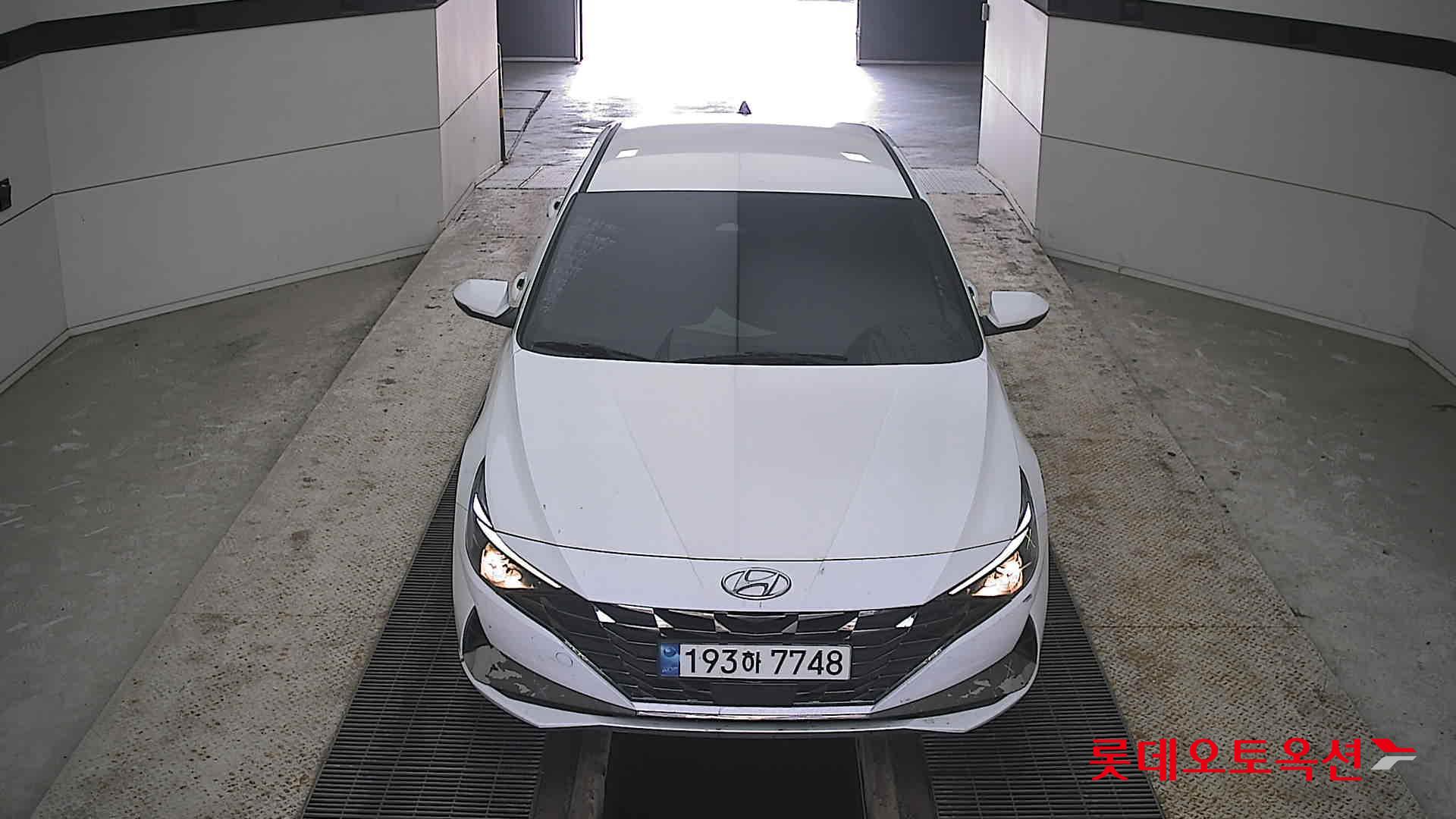 هيونداي إلانترا