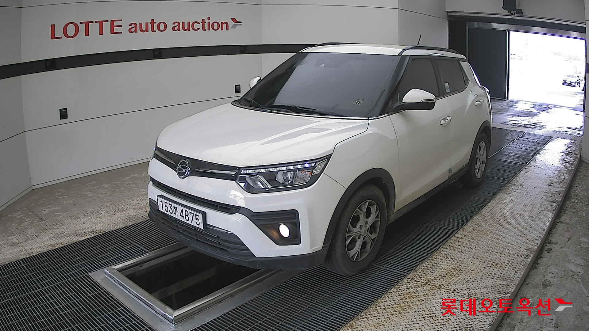 KG Mobility Tivoli - 3