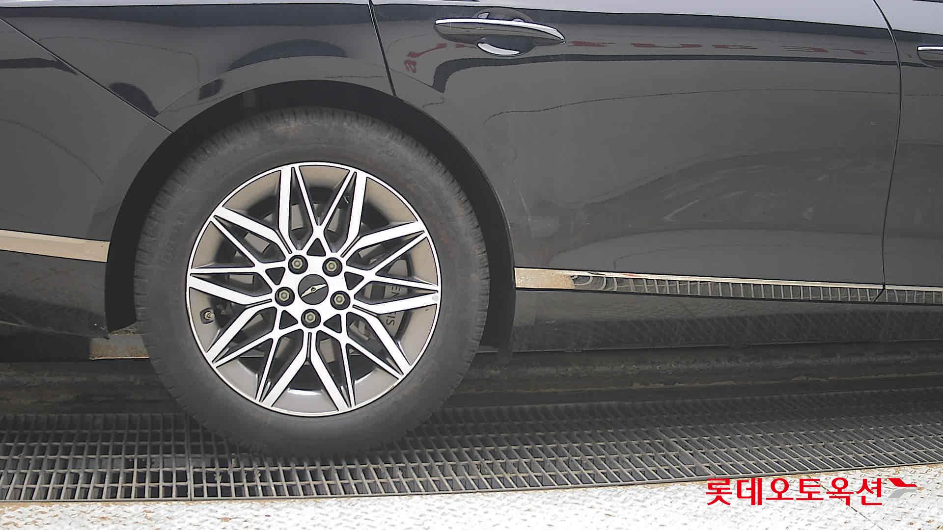 Genesis G80 2025 - Image 28