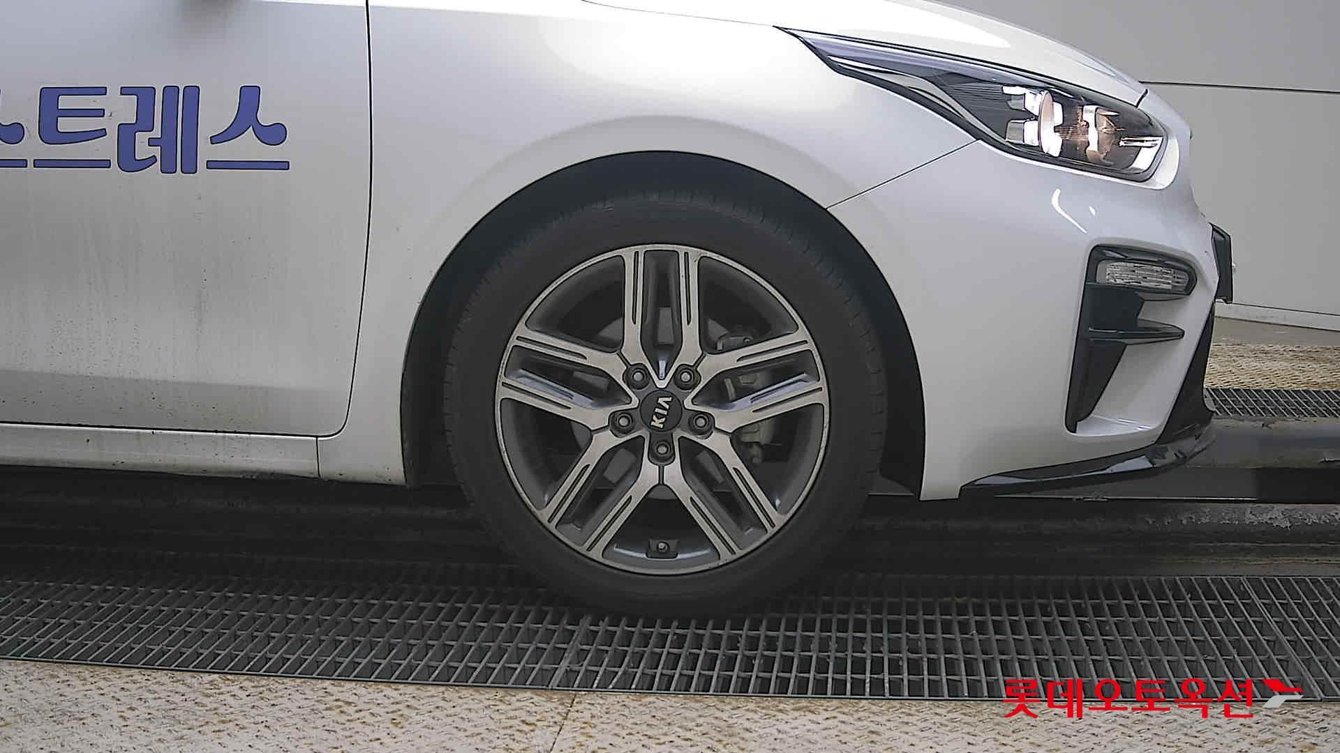 كيا K3 2020 - صورة 27