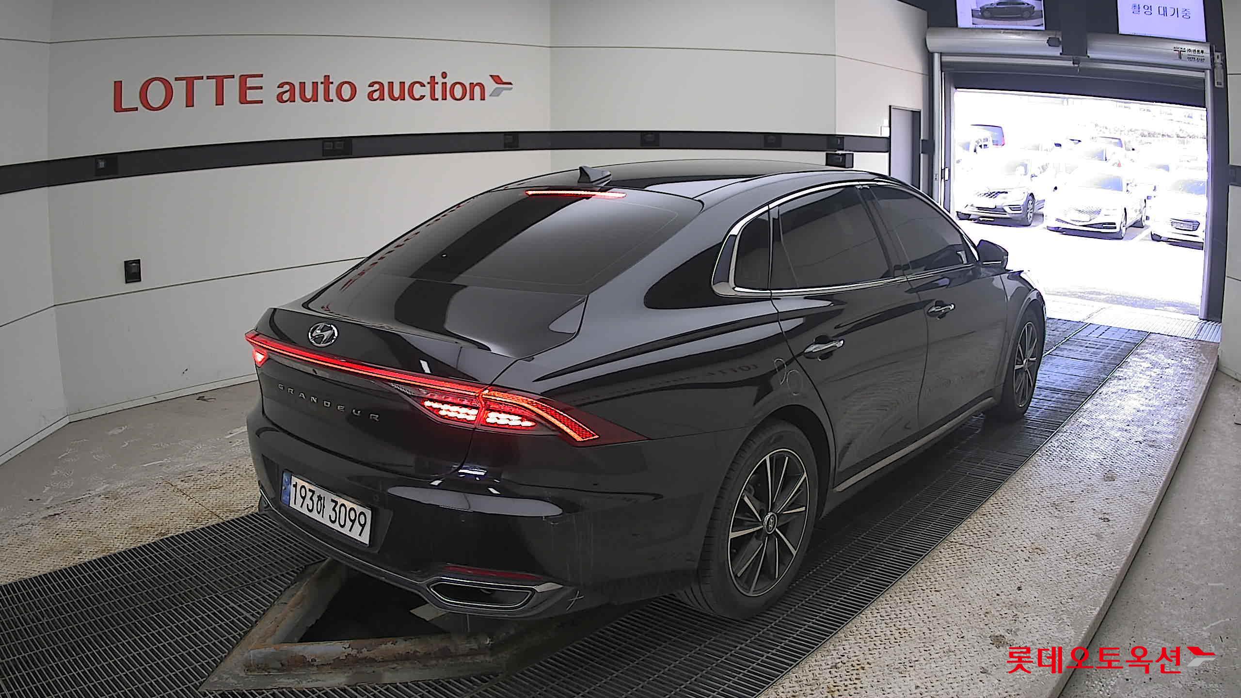 Hyundai Grandeur 2022 - Image 5