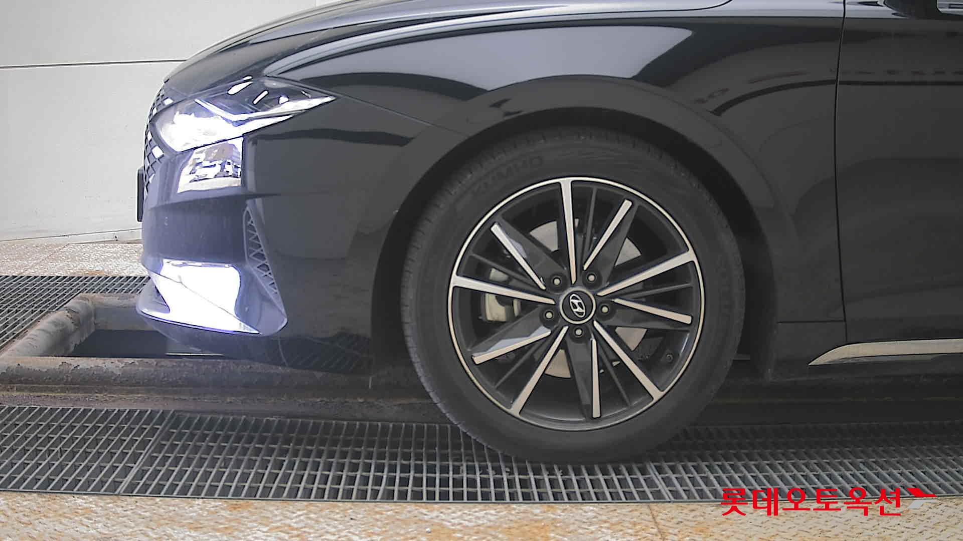 Hyundai Grandeur 2022 - Image 25