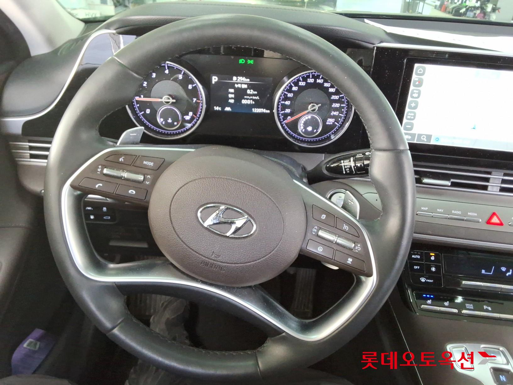 Hyundai Grandeur 2022 - Image 30