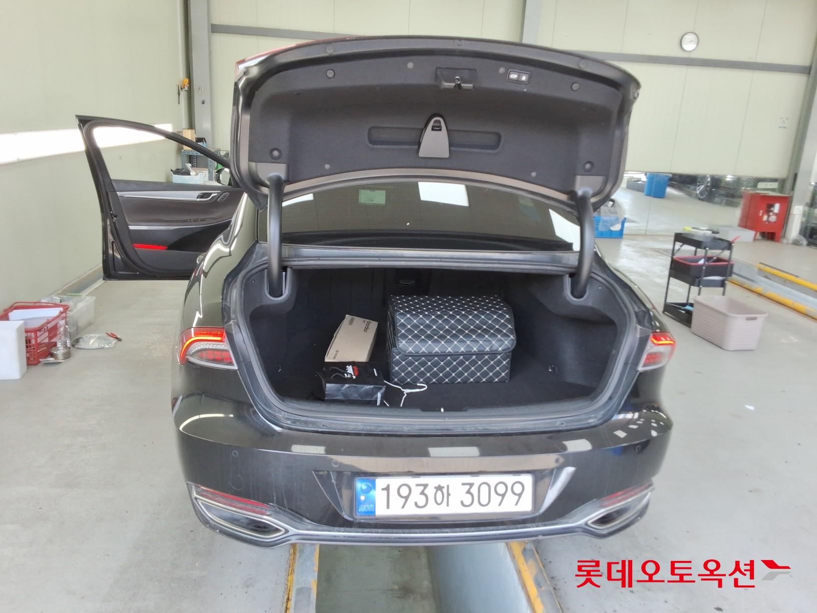 Hyundai Grandeur 2022 - Image 9