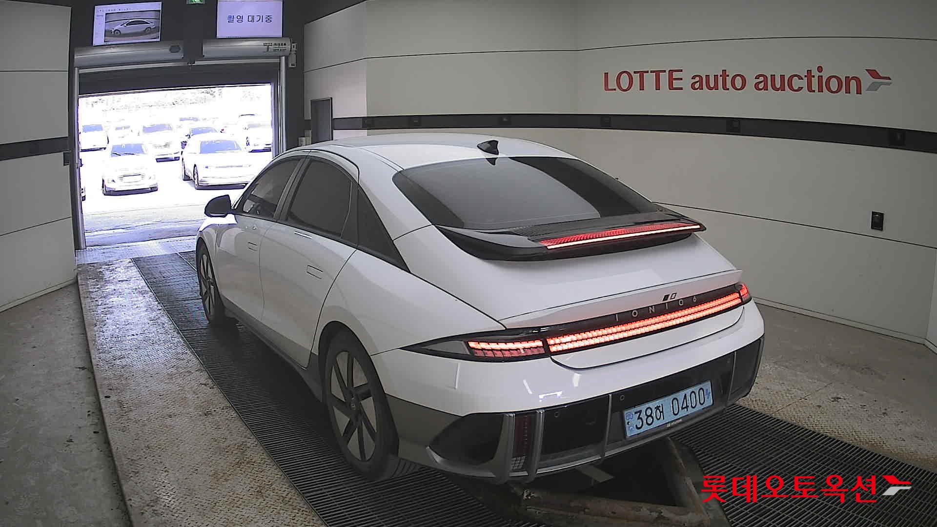 هيونداي أيونيك 6 2023 - صورة 16