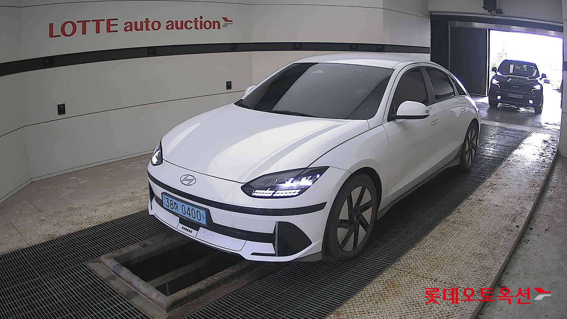 هيونداي أيونيك 6 2023 - صورة 3