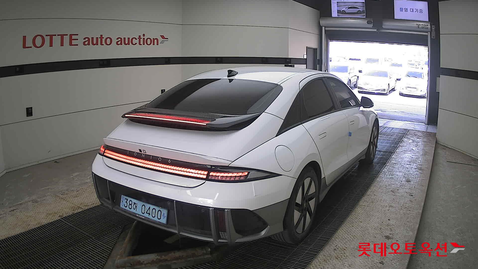 هيونداي أيونيك 6 2023 - صورة 18