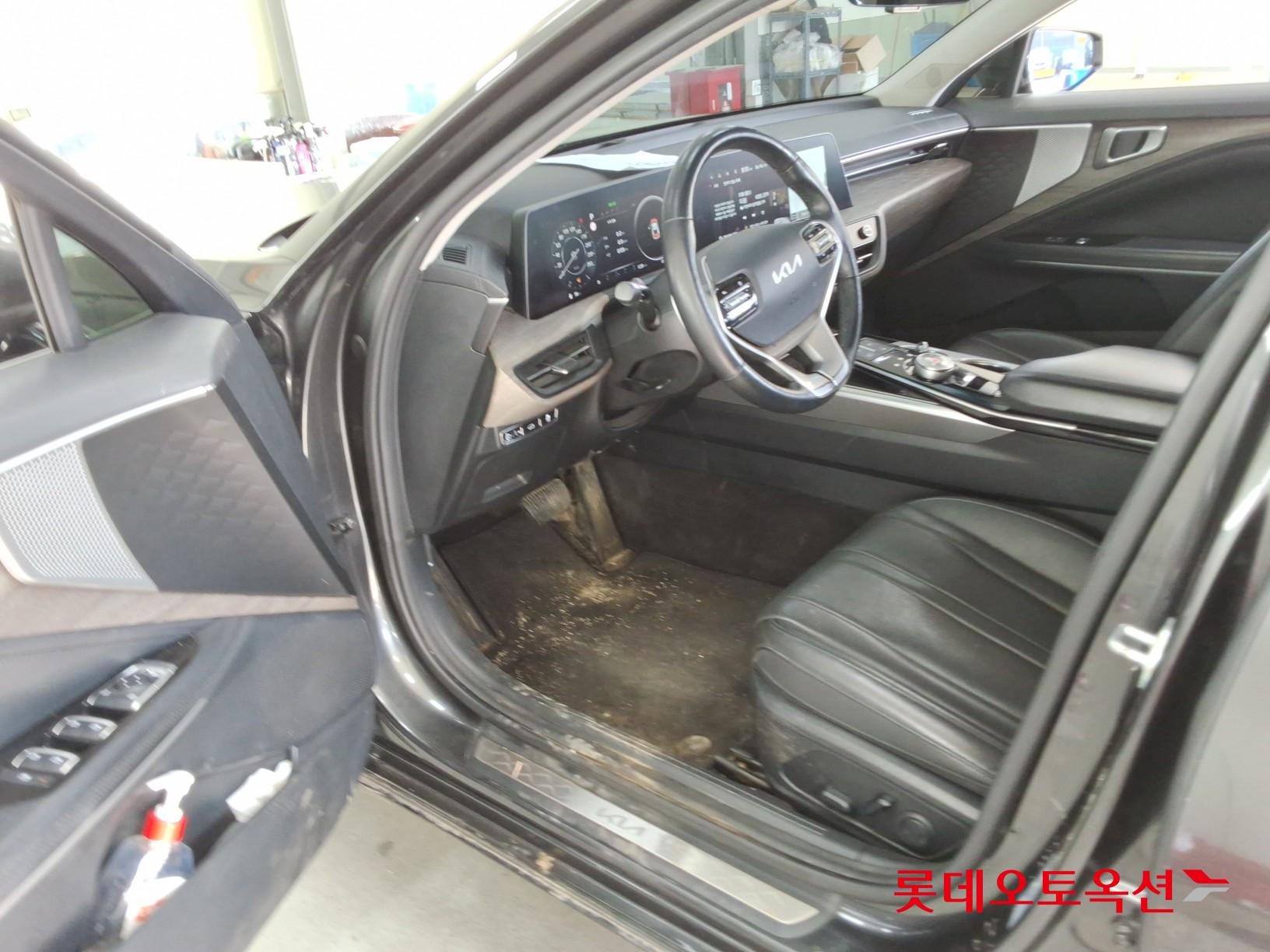 كيا K8 2022 - صورة 35