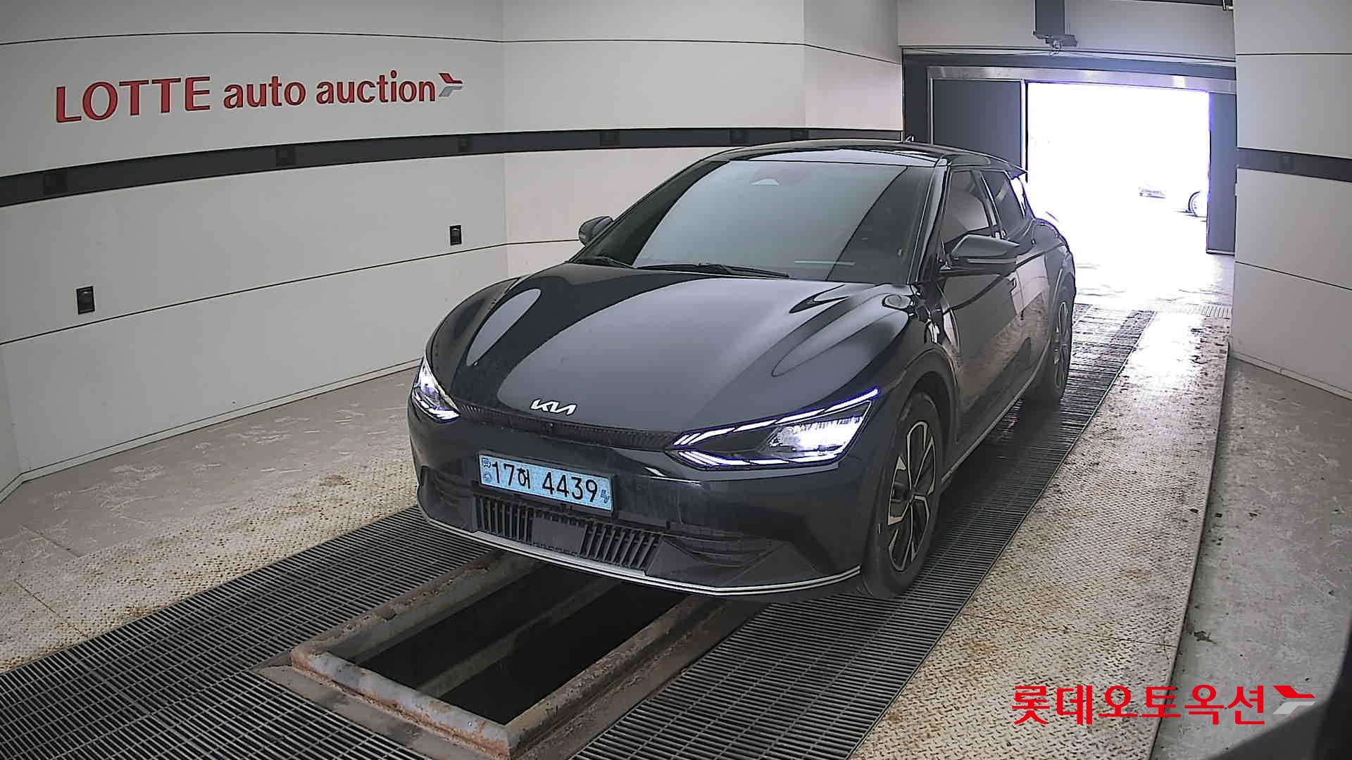 Kia EV6 2022 - Image 10