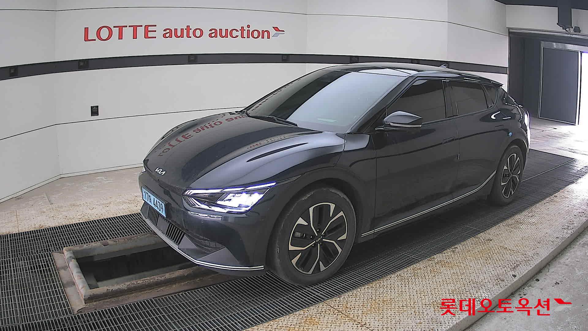 Kia EV6 2022 - Image 11