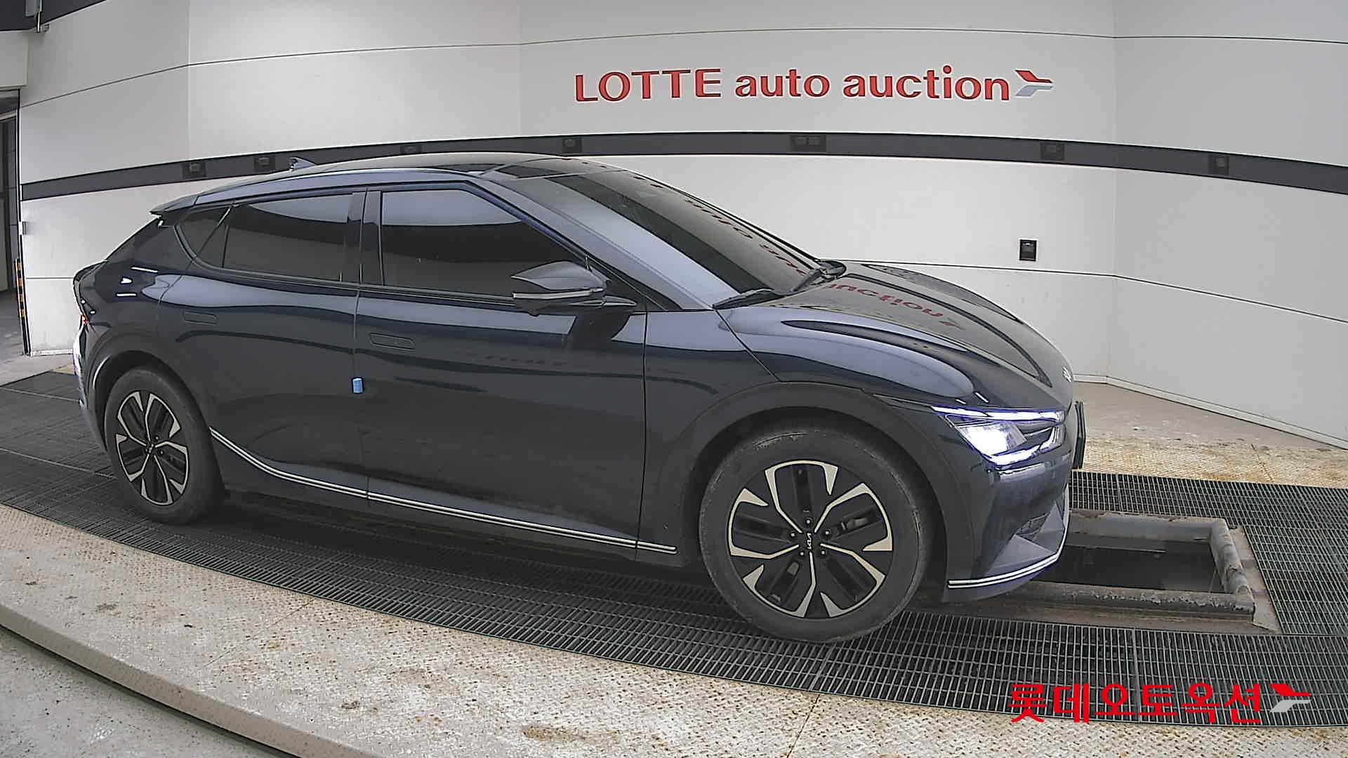 Kia EV6 2022 - Image 22