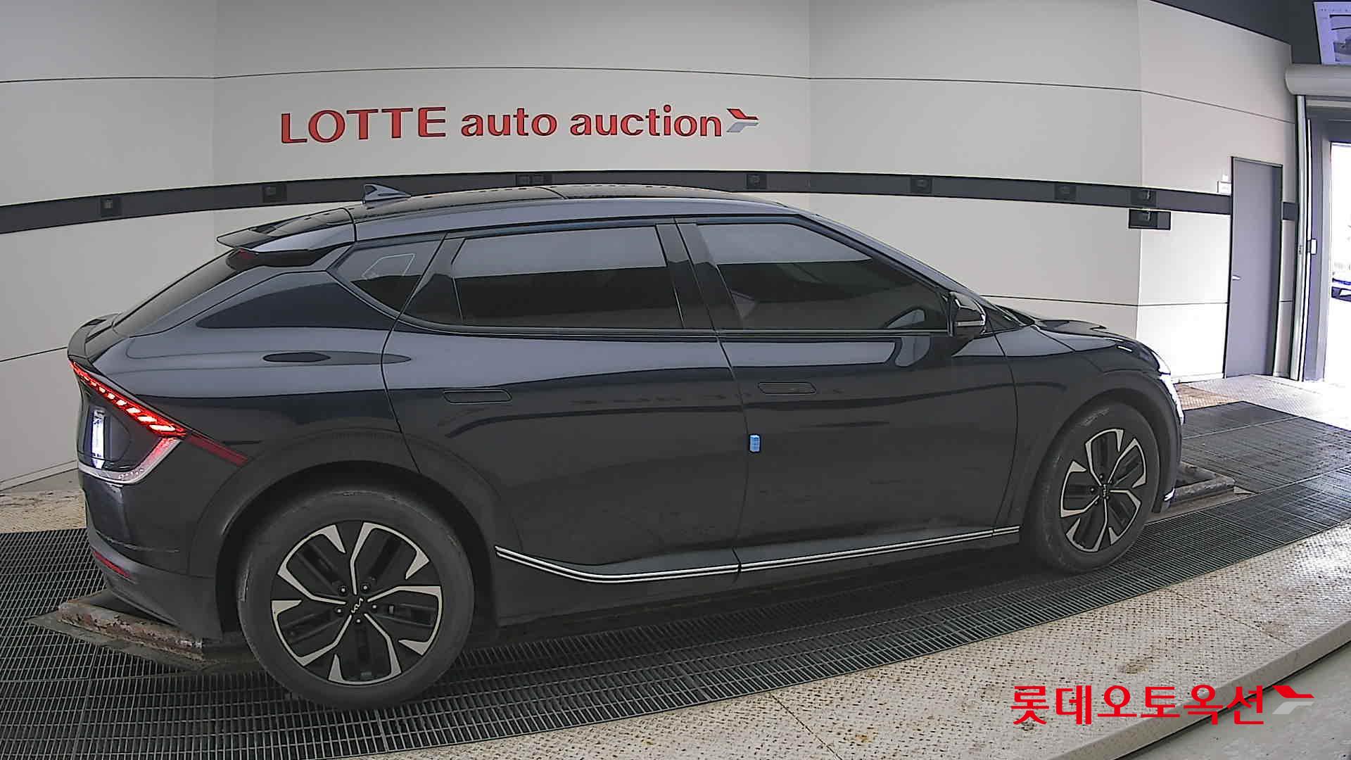 Kia EV6 2022 - Image 20