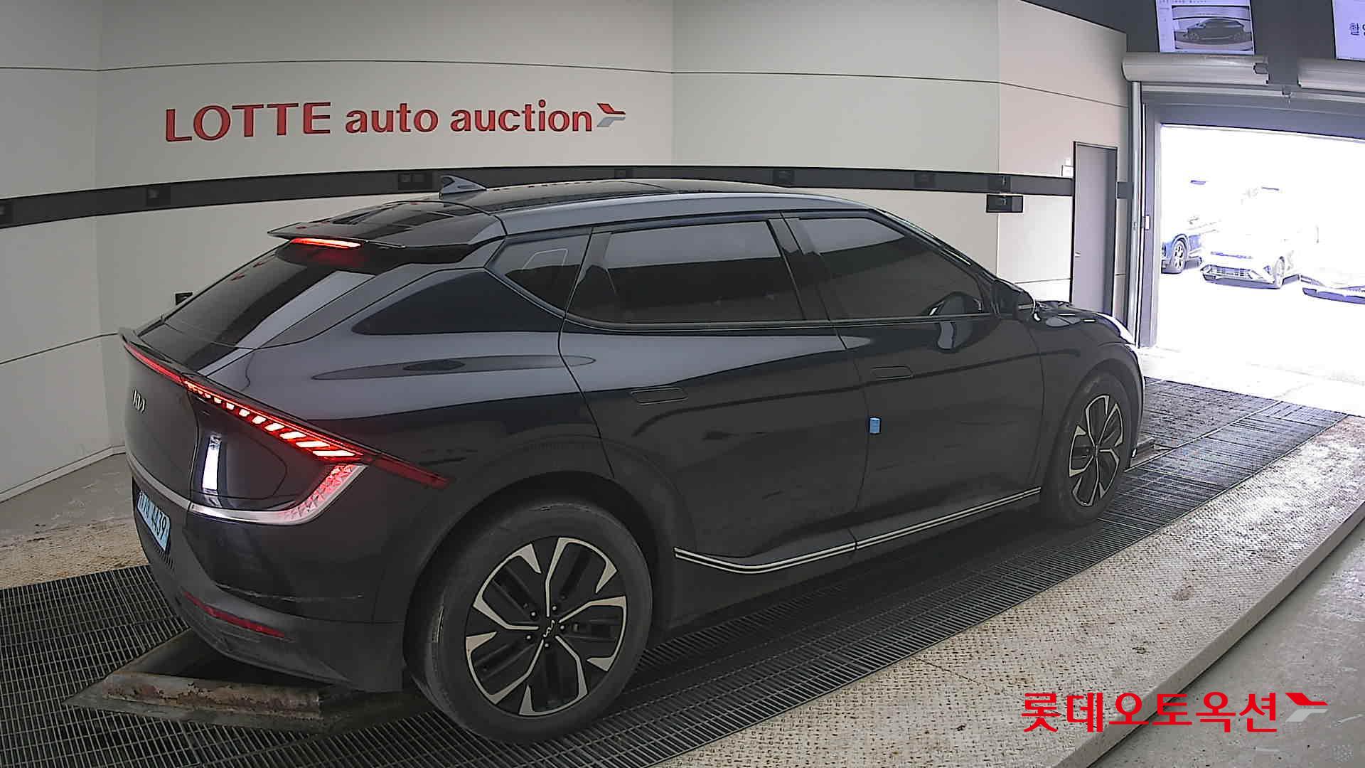 Kia EV6 2022 - Image 19