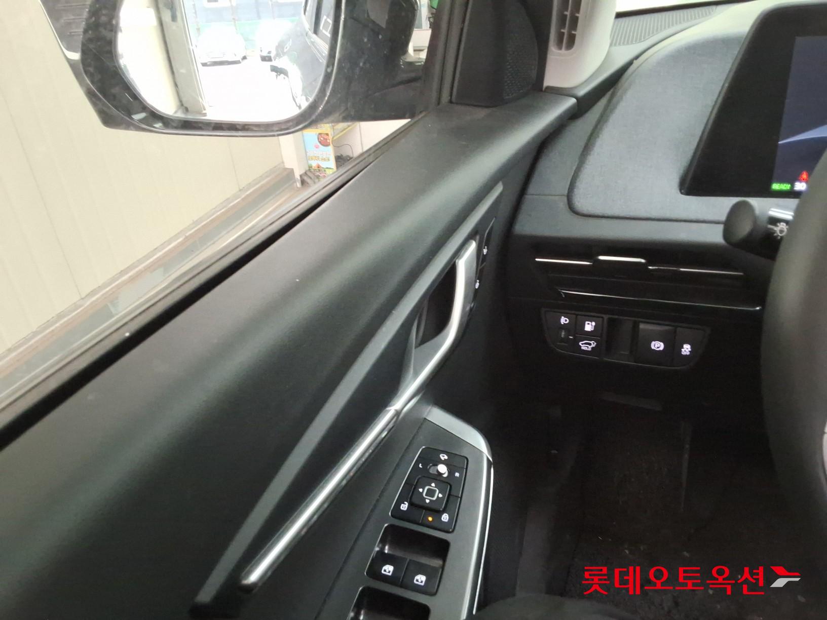 Kia EV6 2022 - Image 29