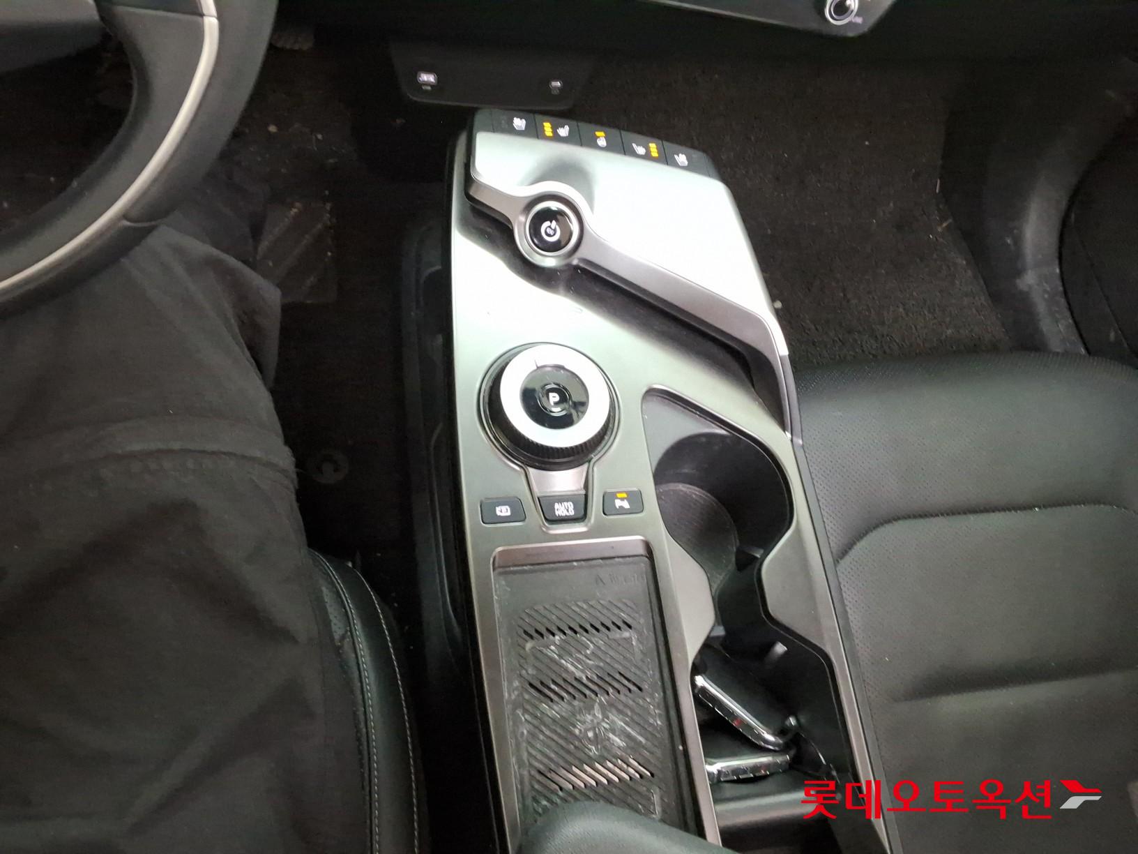 Kia EV6 2022 - Image 32