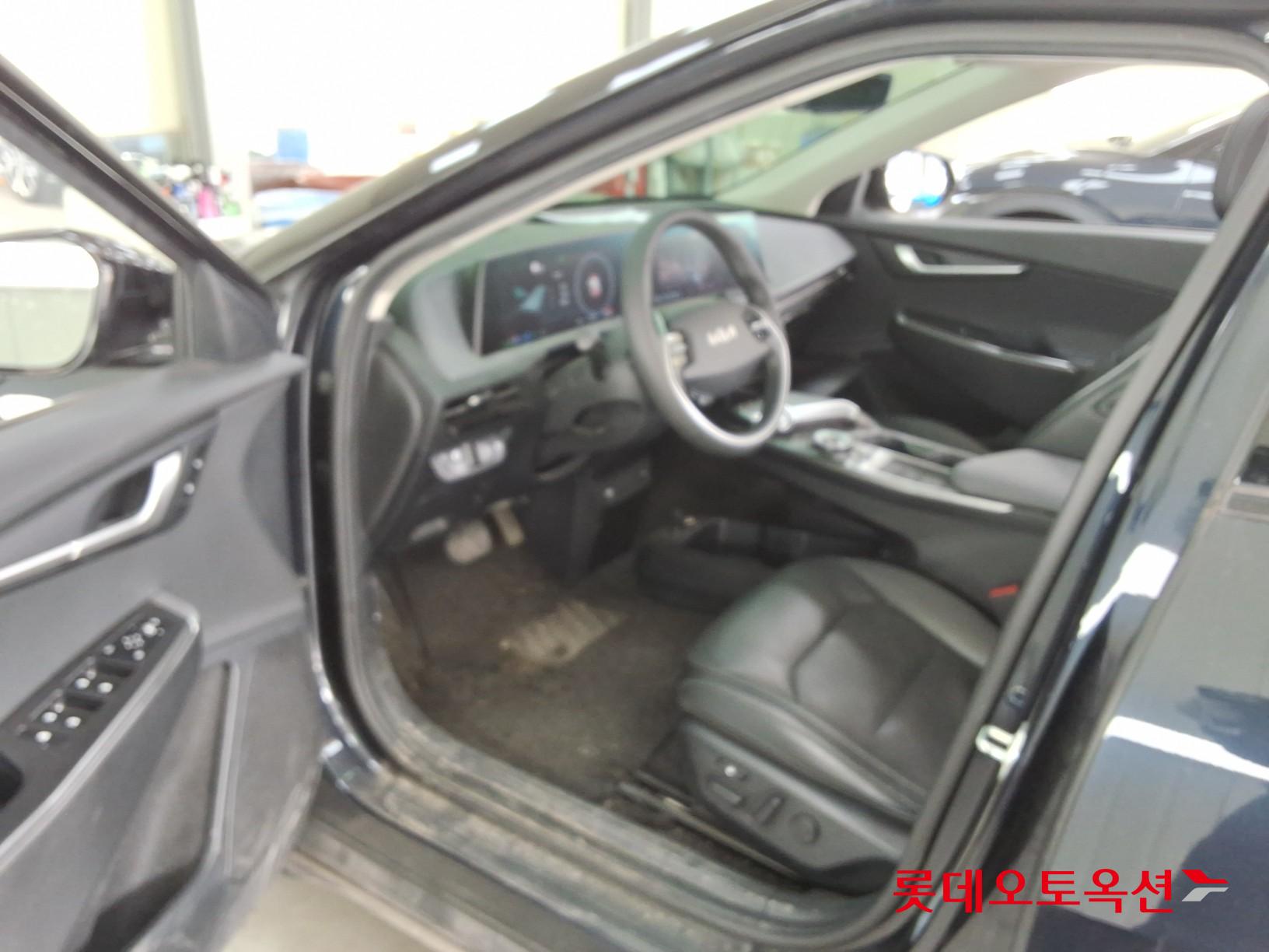 Kia EV6 2022 - Image 35