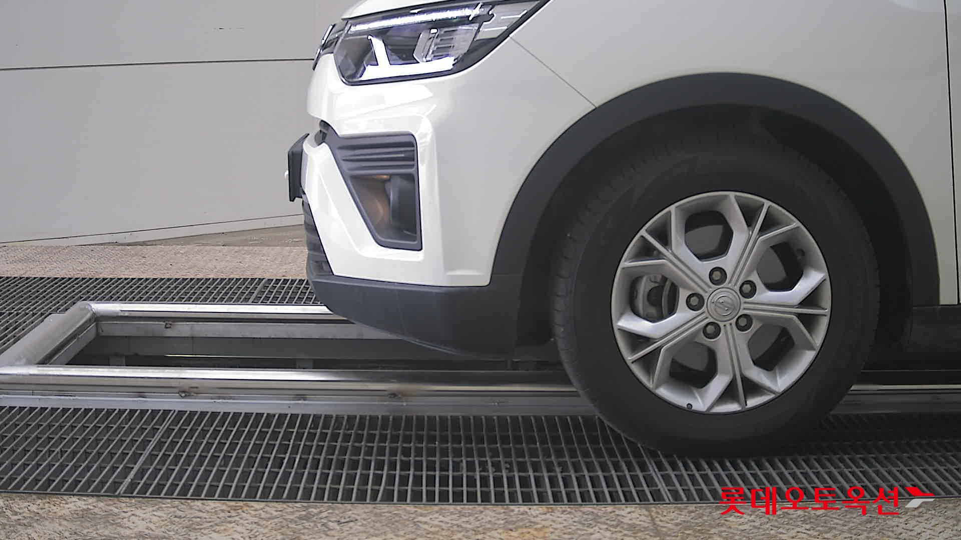 سانغ يونغ تيفولي