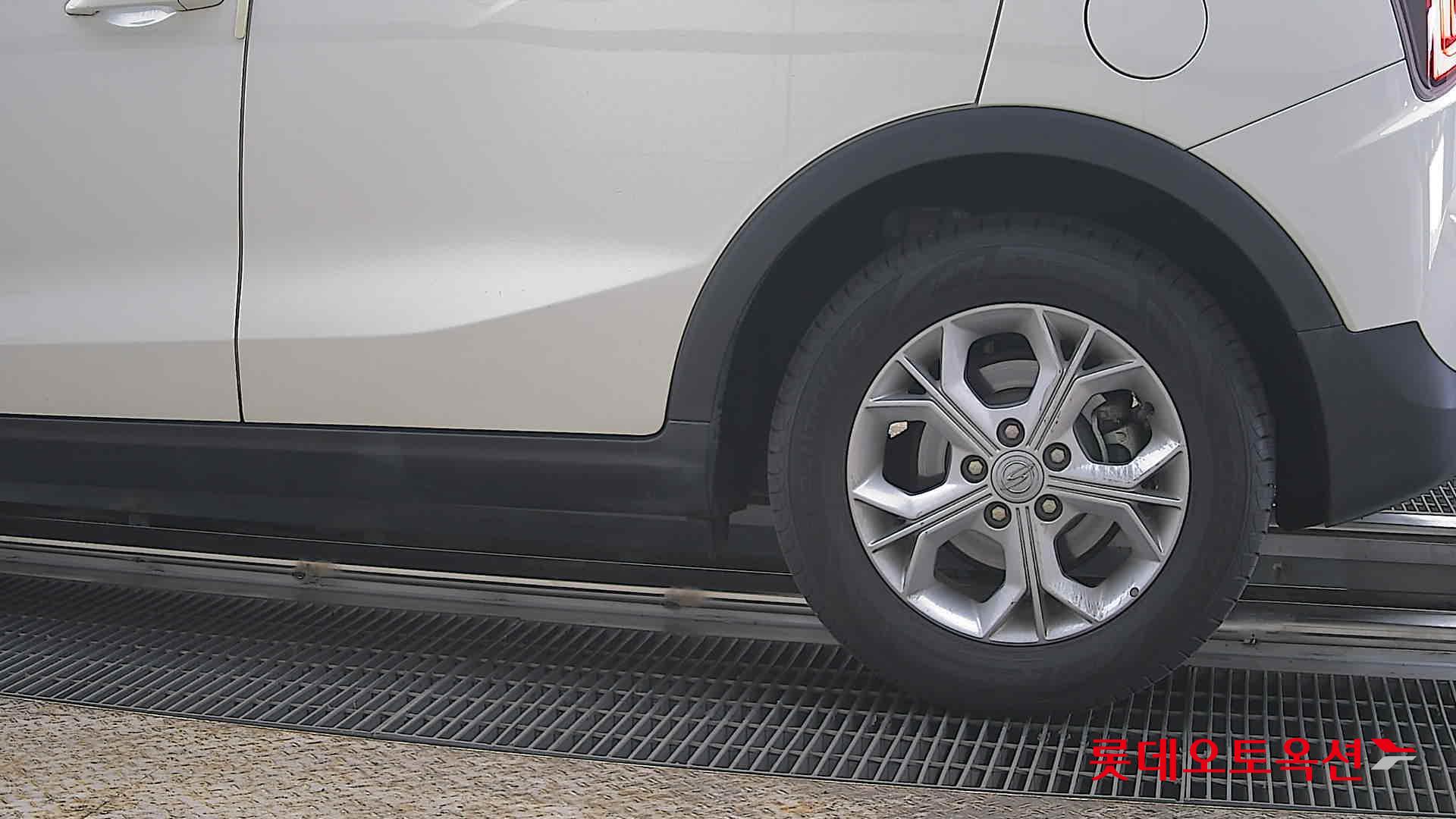 سانغ يونغ تيفولي