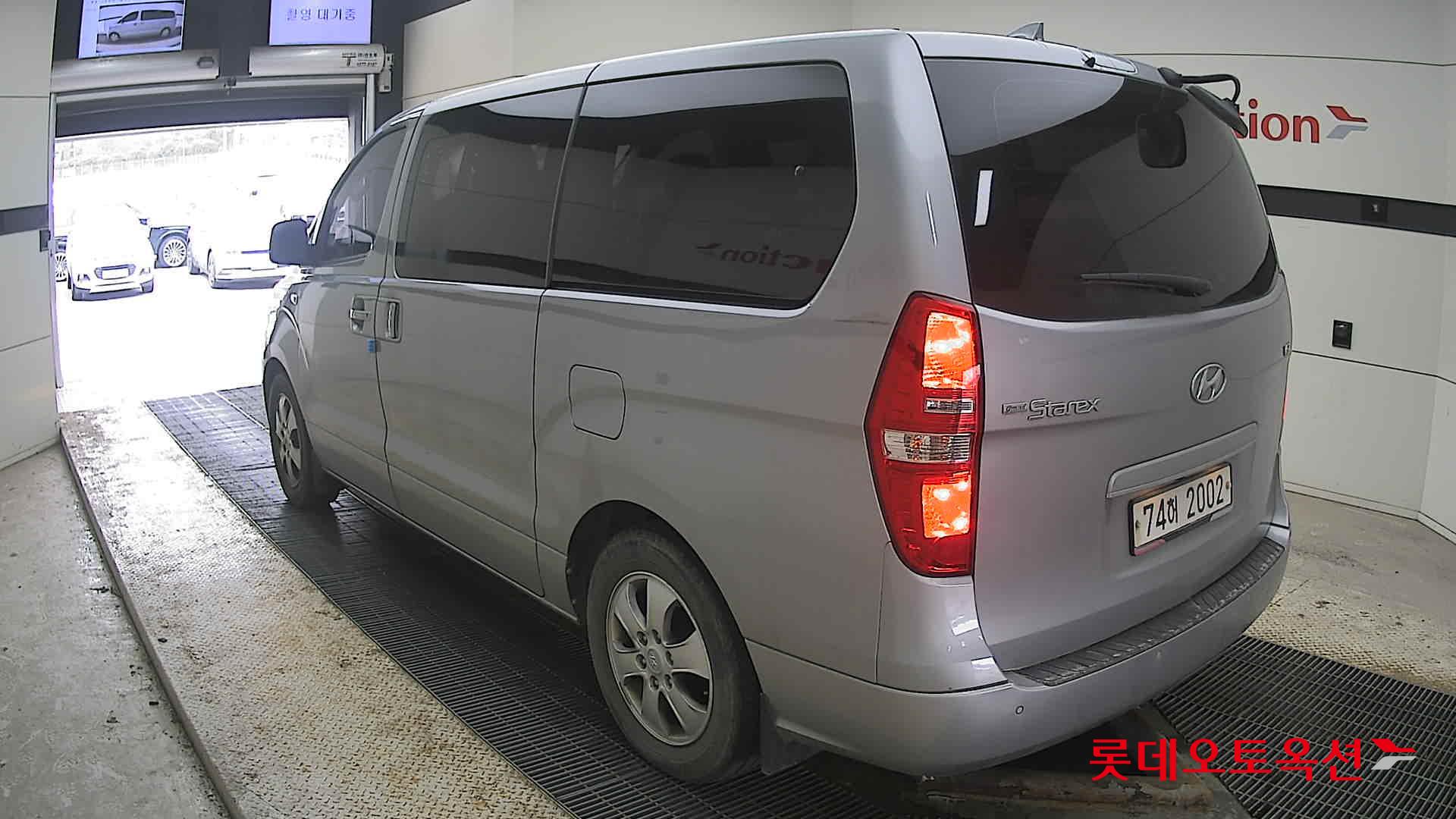 Hyundai Grand Starex 2019 - Image 4