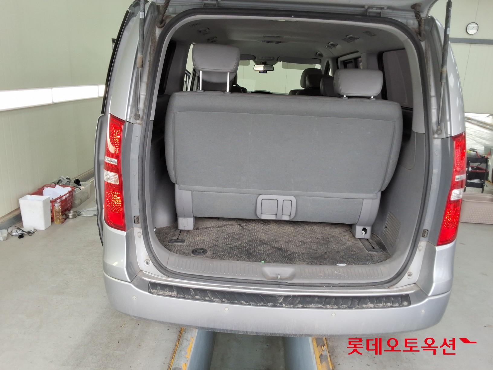 Hyundai Grand Starex 2019 - Image 9