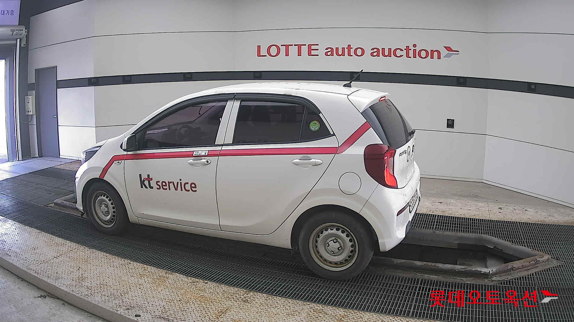 كيا مورنينج 2021 - صورة 14