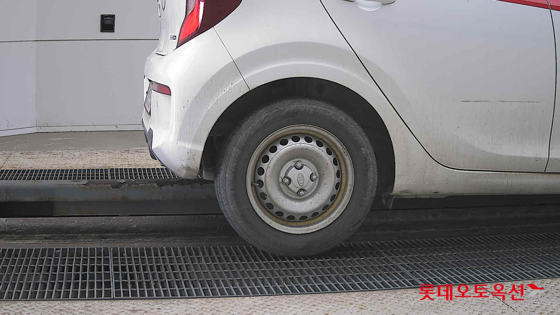 كيا مورنينج 2021 - صورة 28