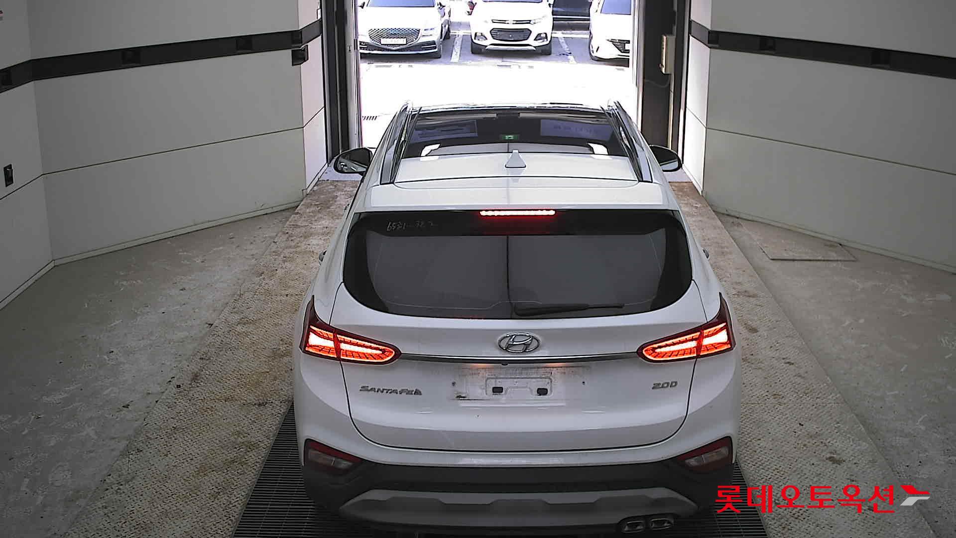 2019 - Hyundai SANTAFE