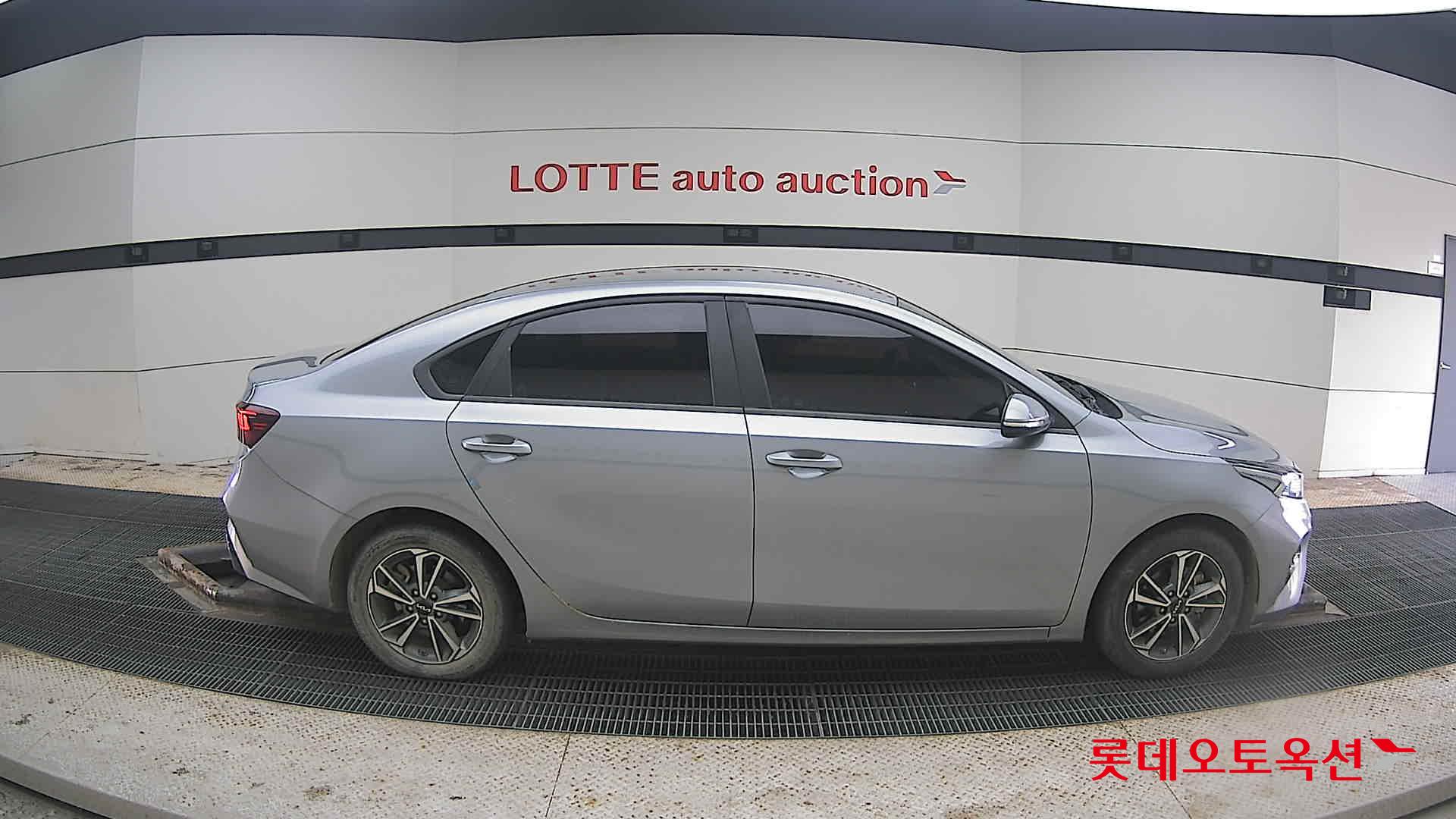 كيا K3 2022 - صورة 21