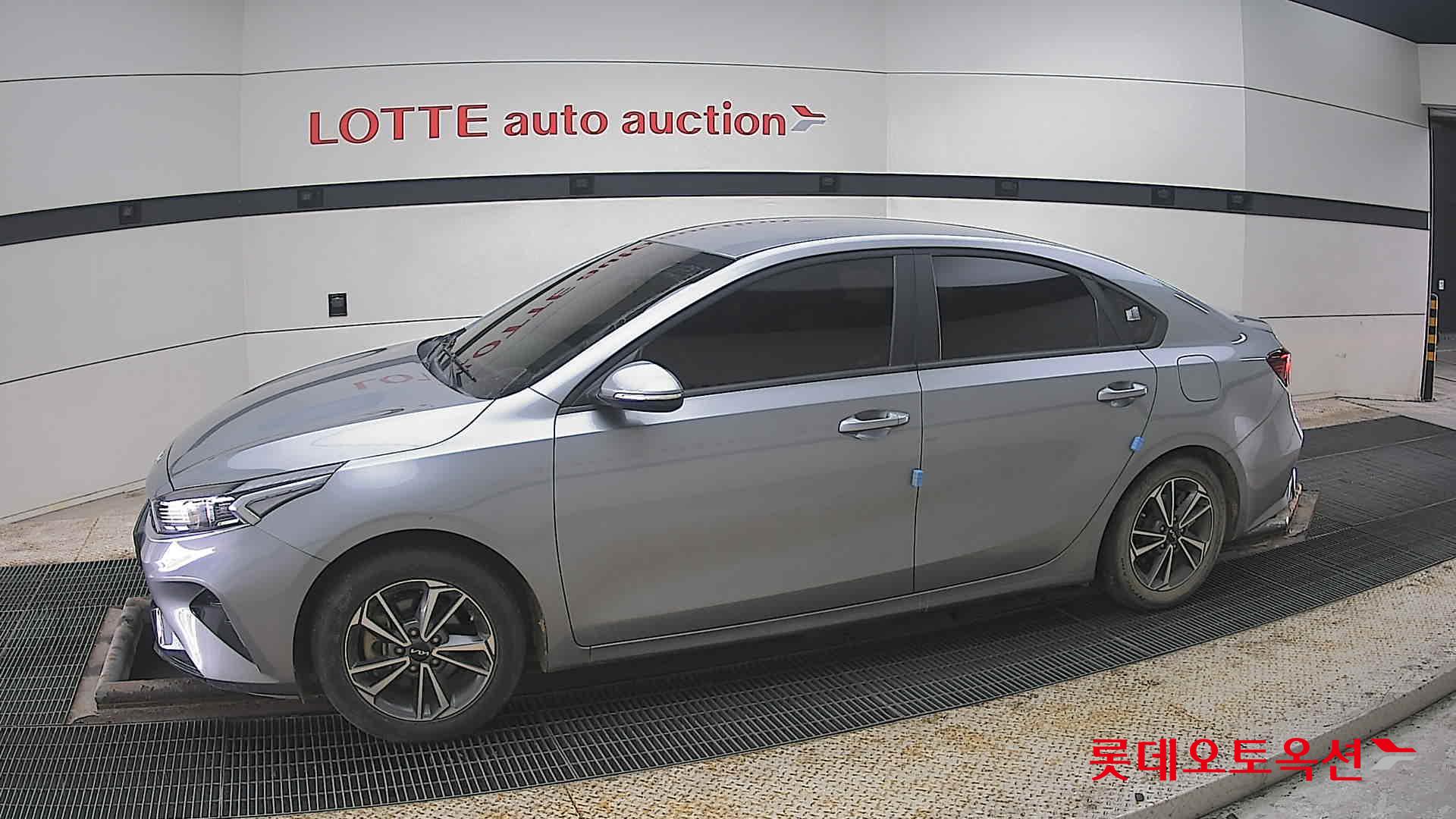 كيا K3 2022 - صورة 12