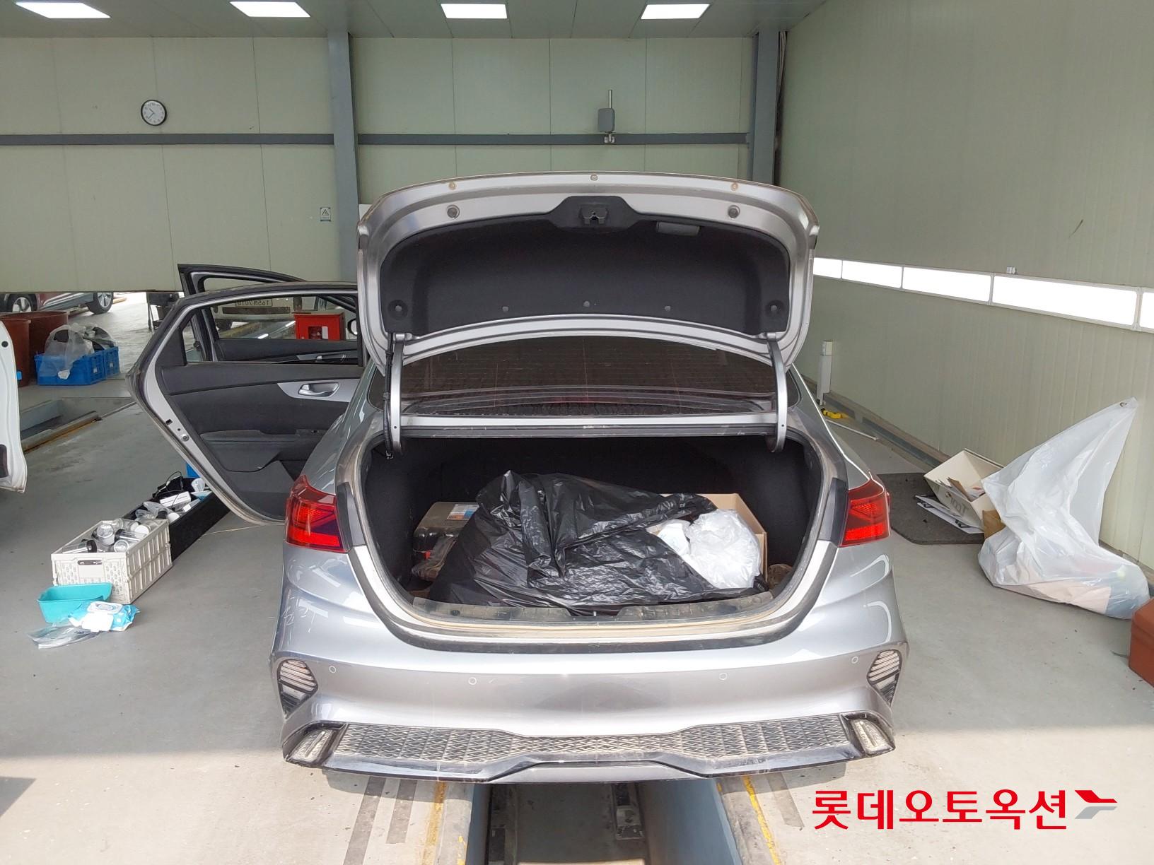 كيا K3 2022 - صورة 9