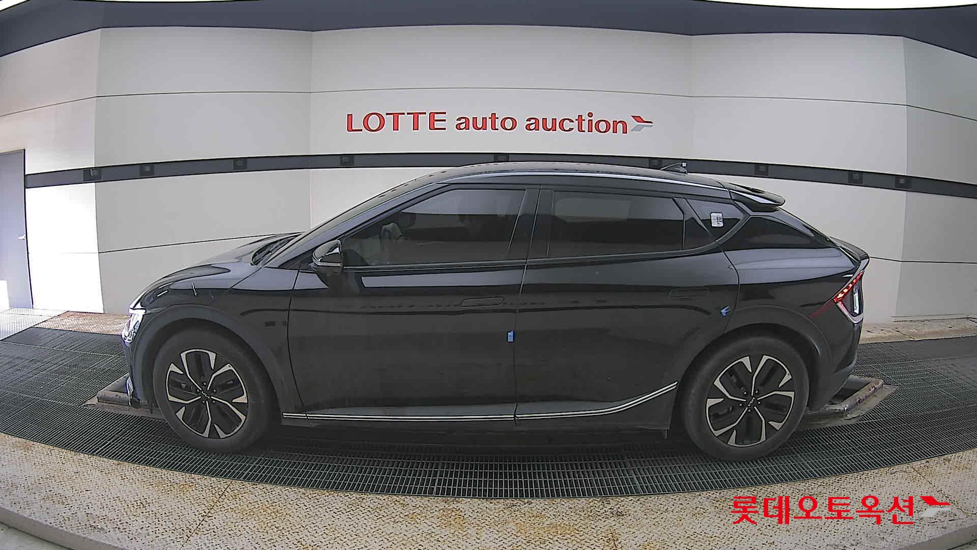 Kia EV6 2022 - Image 13