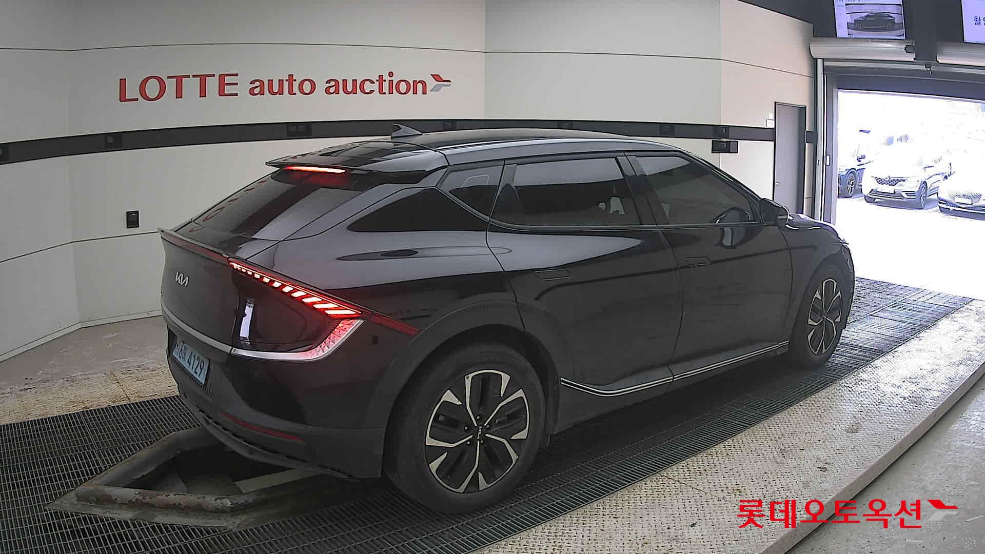 Kia EV6 2022 - Image 19