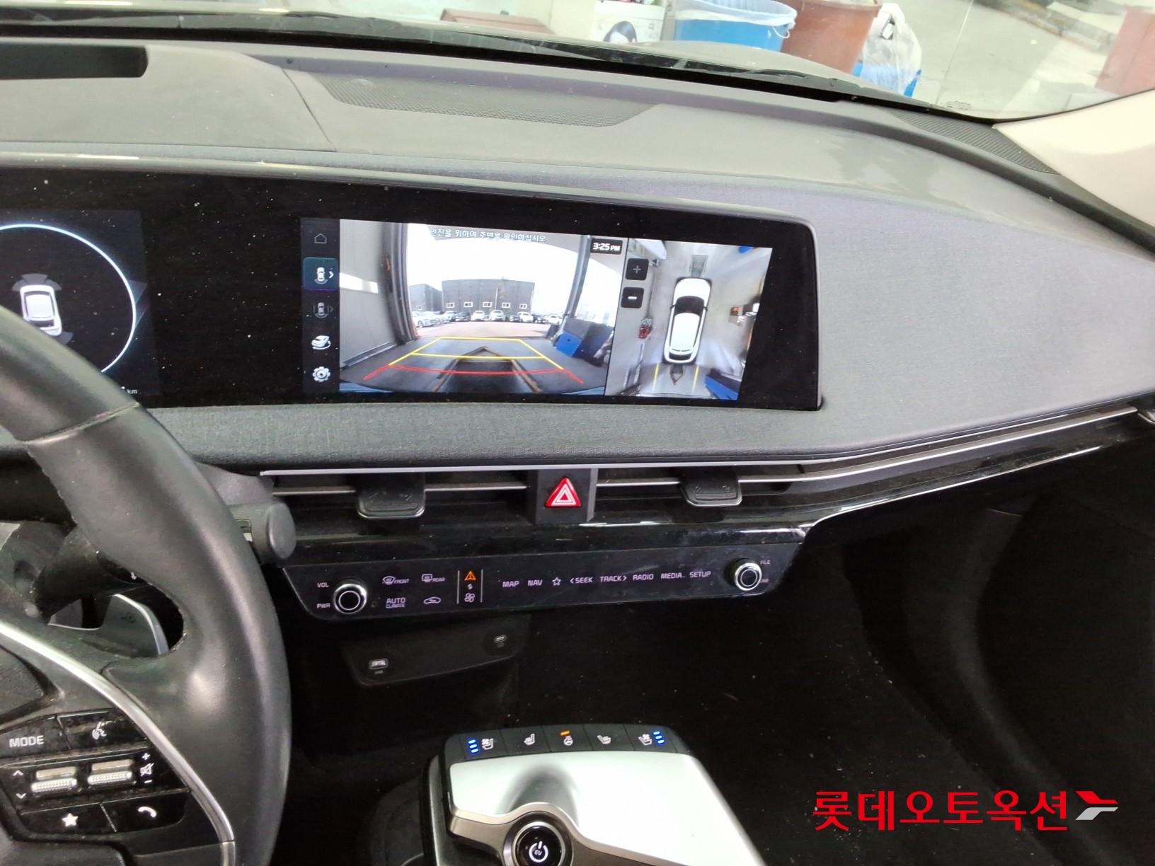 Kia EV6 2022 - Image 31