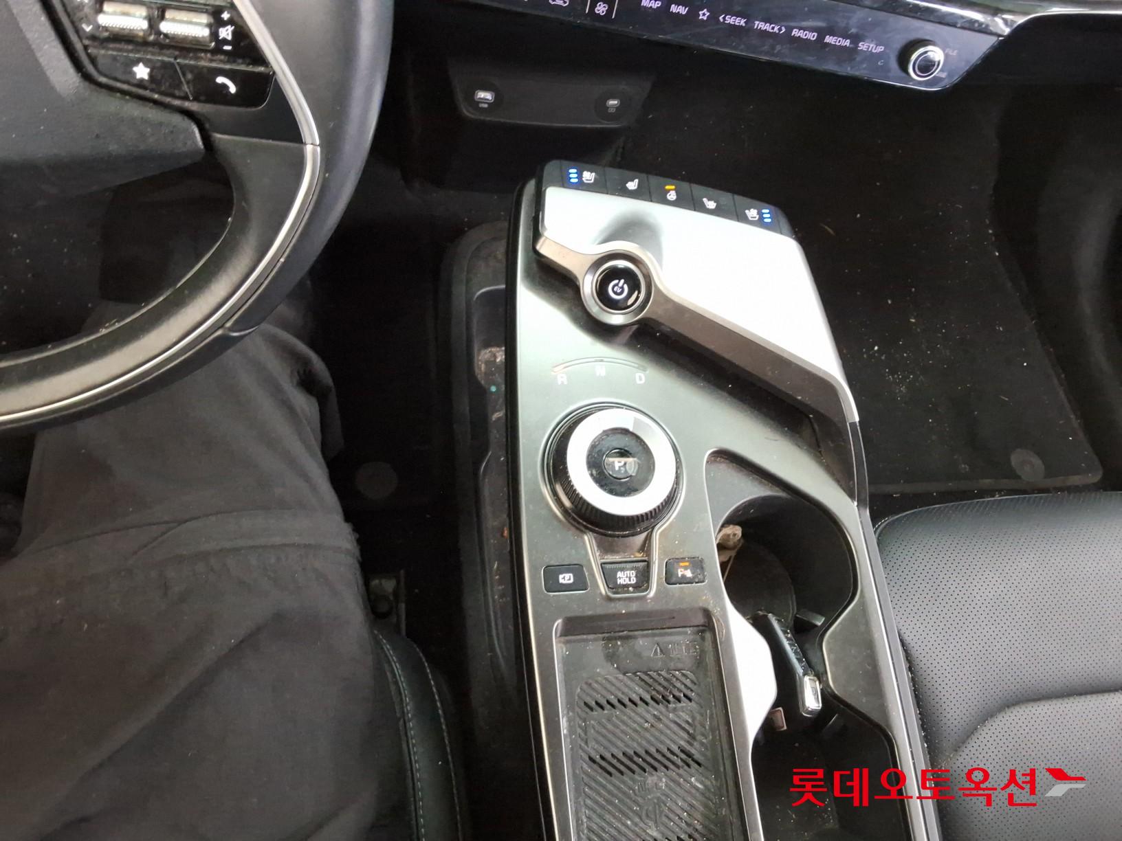 Kia EV6 2022 - Image 32