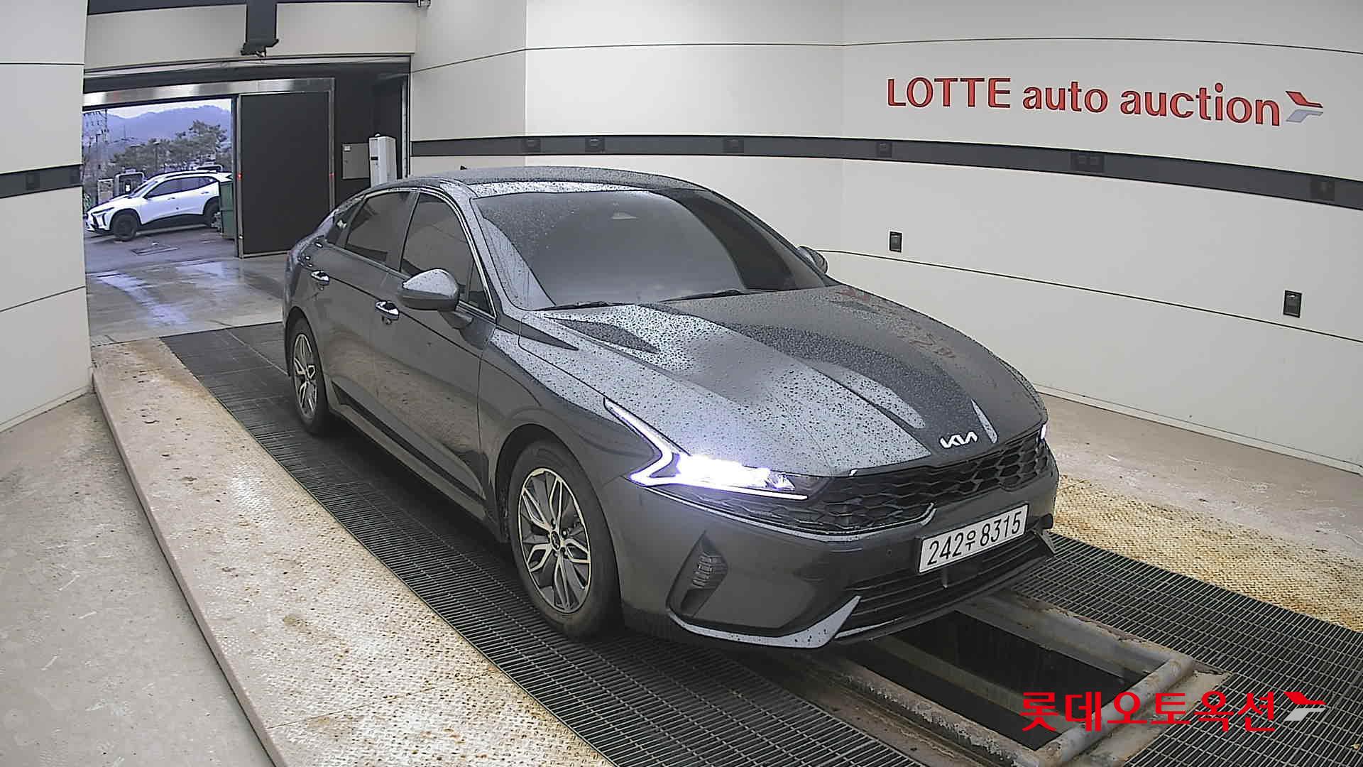 Kia K5 2022 - Image 6