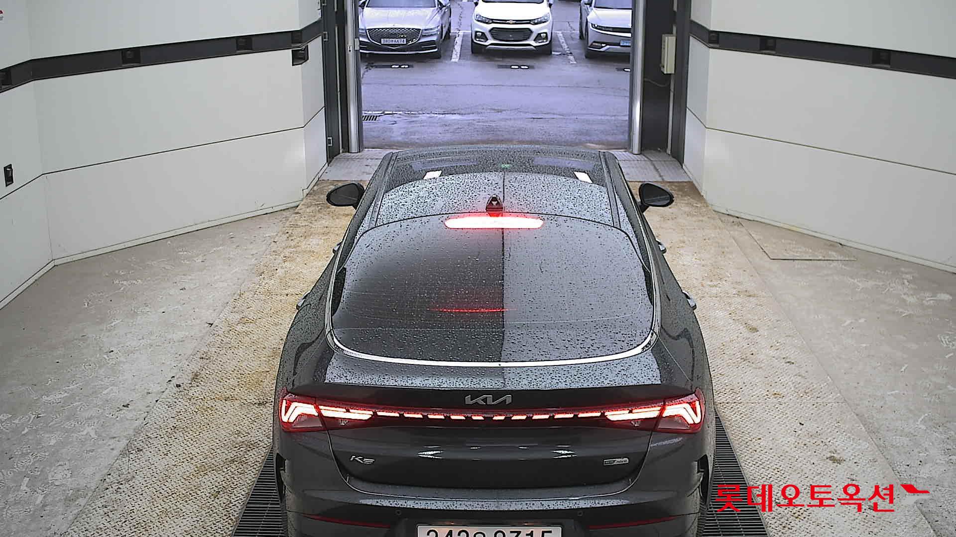 Kia K5 2022 - Image 17