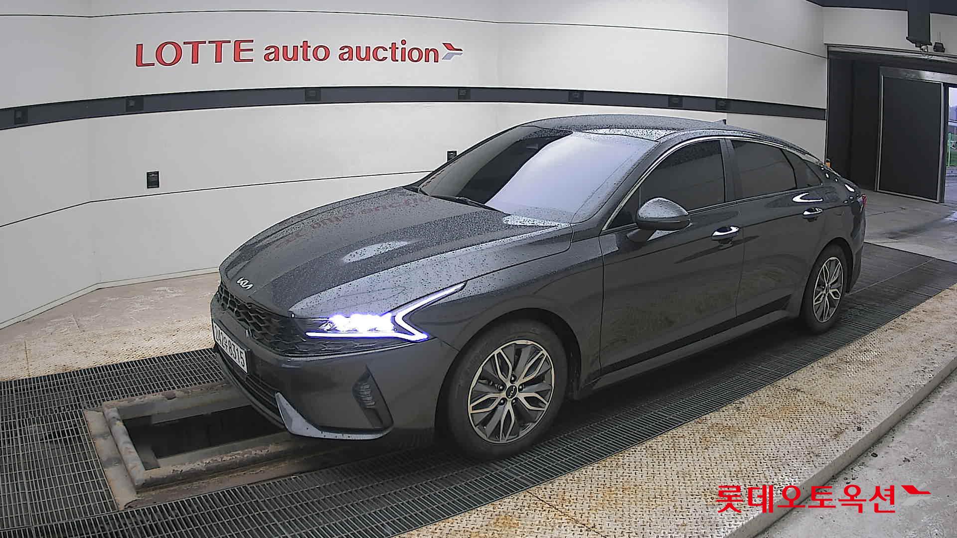 Kia K5 2022 - Image 11