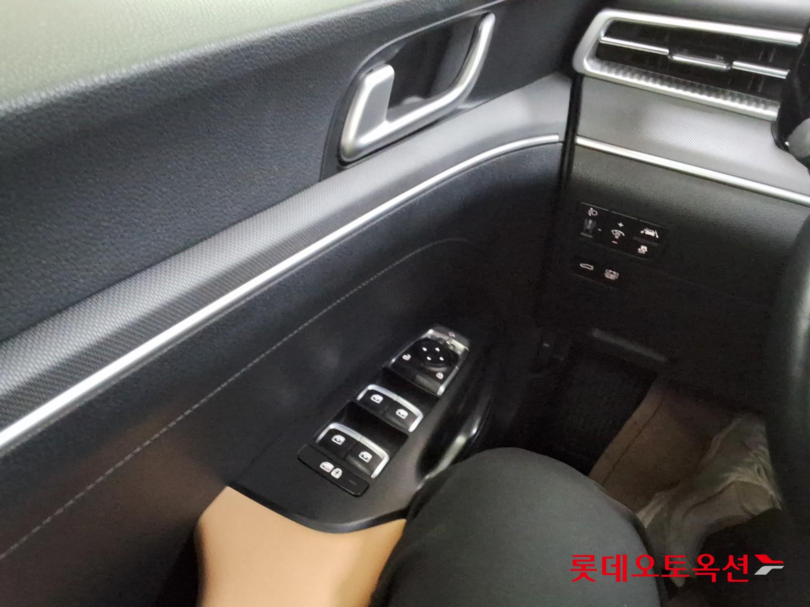 Kia K5 2022 - Image 29