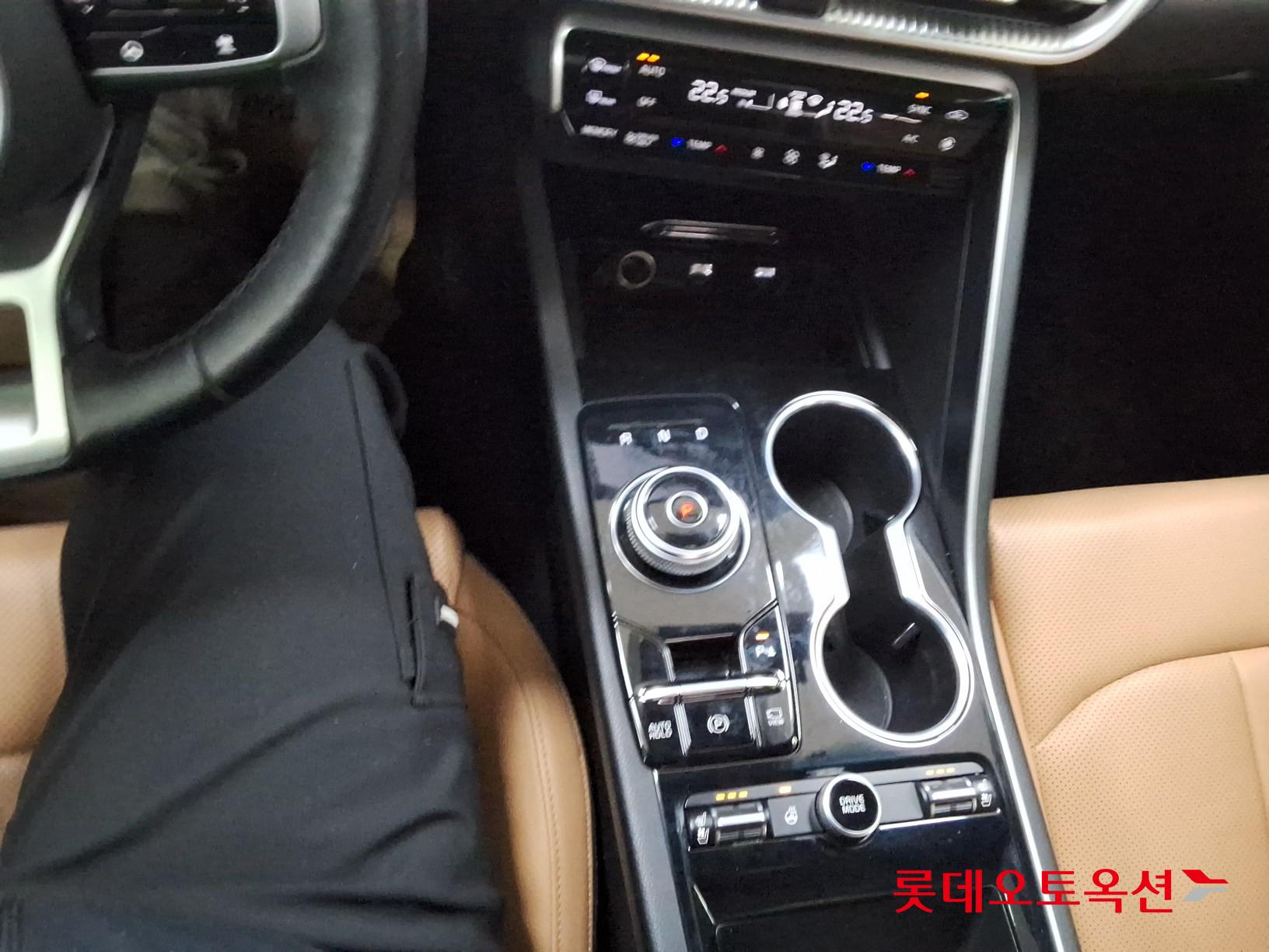 Kia K5 2022 - Image 34