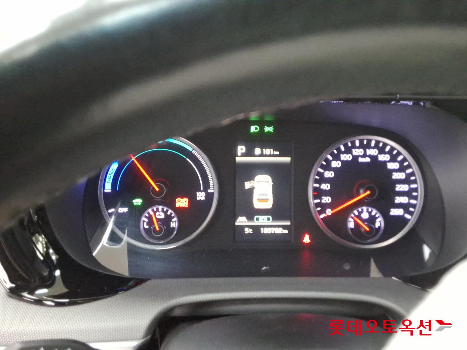 Kia K5 2022 - Image 9